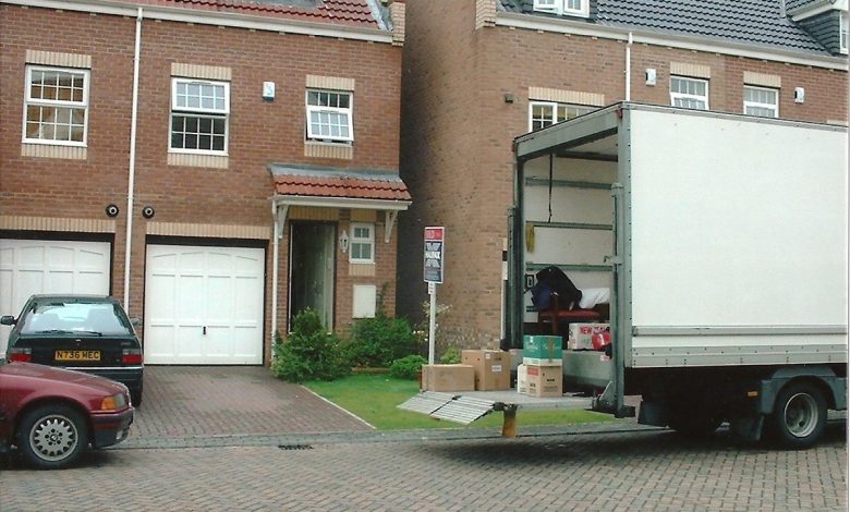 Long Distance Removals in Huddersfield