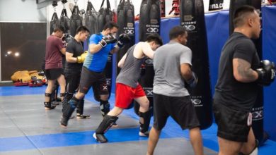Photo of Knockout Workouts: Choosing the Right Kickboxing Instructor for Your Fitness Goals